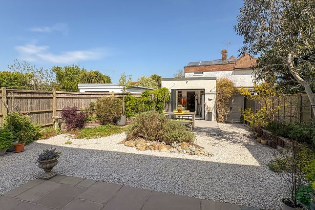 Appletree Lodge,, Golden Acre, Littlehampton photo 3