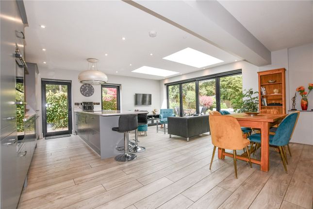 Willows Cottage,, Dunt Lane, Reading photo 3
