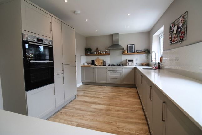 23, Station Road, Gainsborough photo 4
