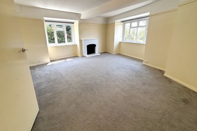 10B Temple Market, Queens Road, Weybridge photo 4