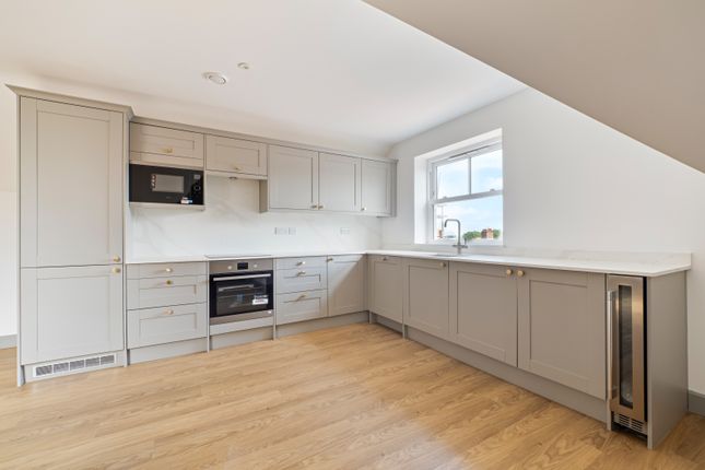 Flat 6, 57, Malden Road, Sutton photo 4