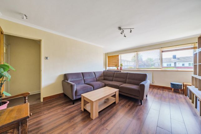 75, Woodcote Drive, Orpington photo 2