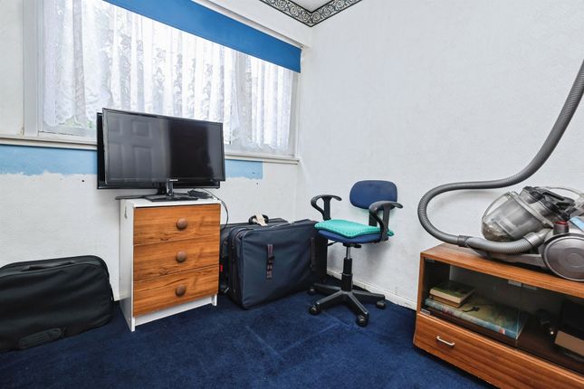 247, Chelmsley Road, Birmingham photo 4