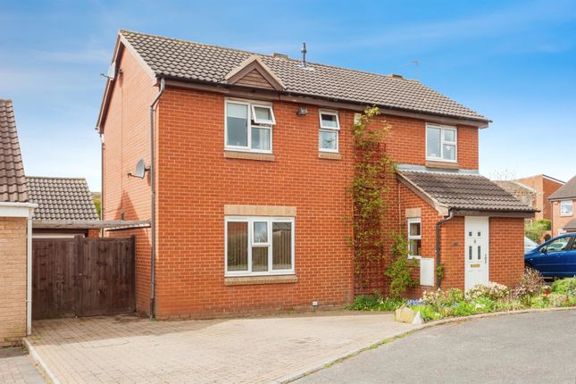 Thumbnail Detached house for sale in Newlaithes Crescent, Normanton