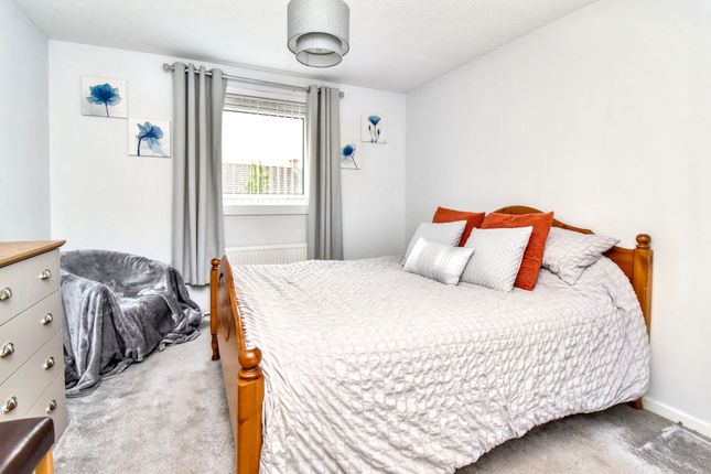 28 Kingston Road, Glasgow photo 4