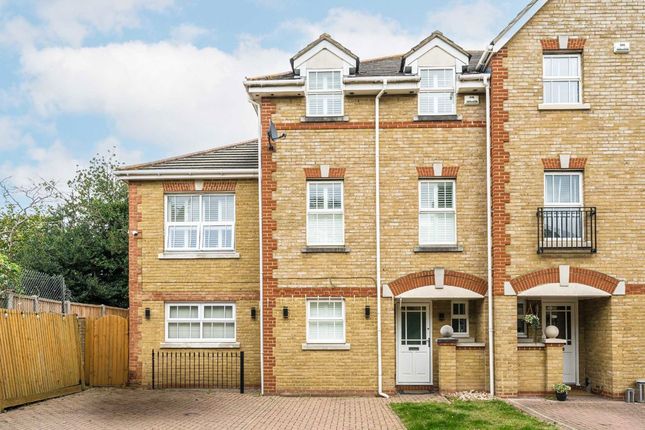 Property for sale in Draper Close, Isleworth