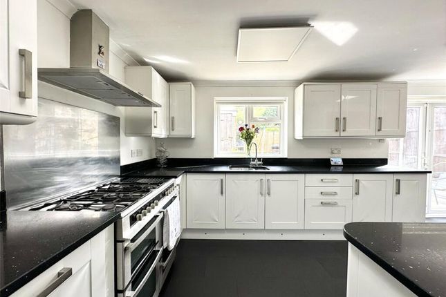 8, Leonard Avenue, Swanscombe, Leonard Avenue, Swanscombe, Swanscombe photo 4