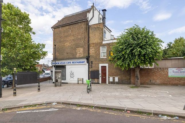 2-bed flat on Craven Park Road, London, £325,000