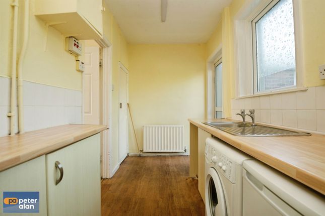 25, Leckwith Close, Cardiff photo 4
