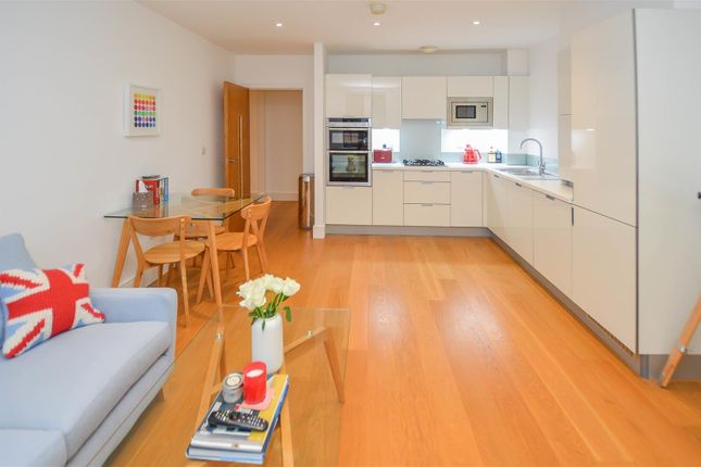 3 Albert Court, The Galleries, Brentwood photo 4