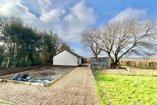 Cottage for sale in Three Mile Lane, Whitmore