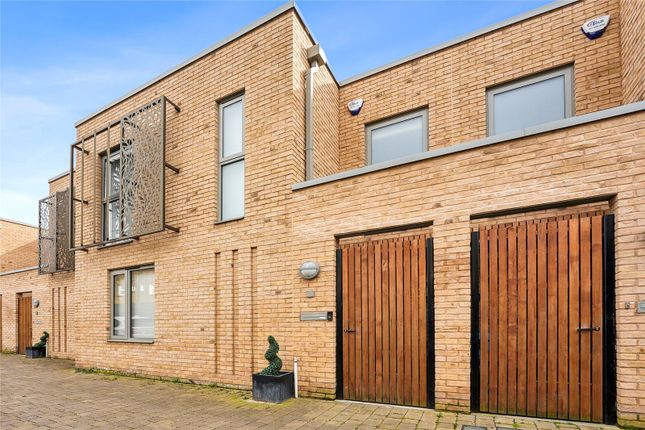 Thumbnail Terraced house for sale in Graveney Mews, Mitcham