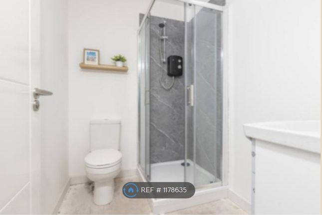 Flat, Market Street, Wymondham photo 4