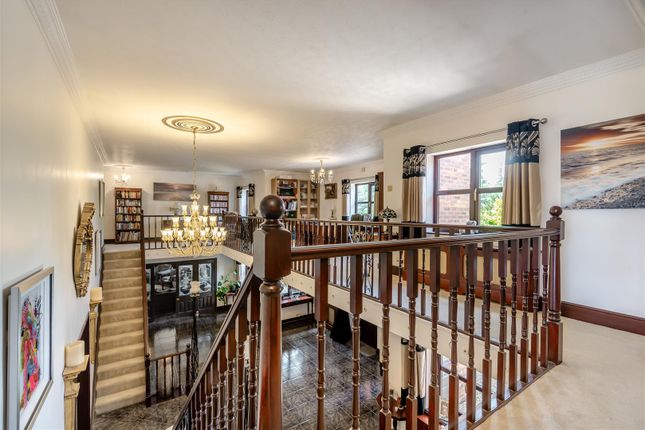 8607032-Interior22.Jpg