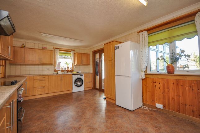 2 Spoutwells Way, Stranraer photo 3