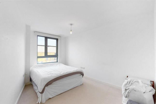 Buckler Court, 157, Eden Grove, London photo 3