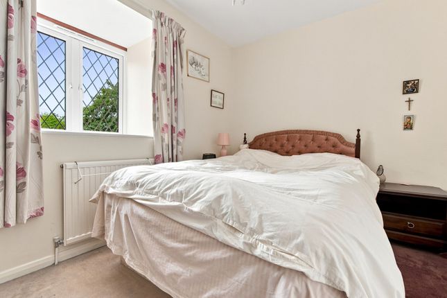 5 Admiral Kepple Court Fernbank Road, Ascot photo 4