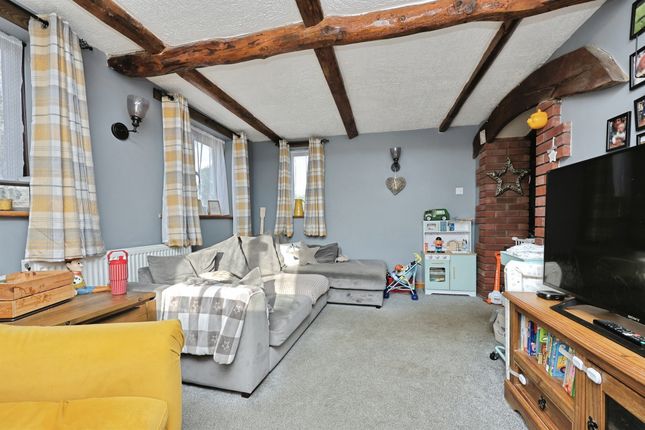 2, Chapel Cottage, Coburg Lane, Thetford photo 3