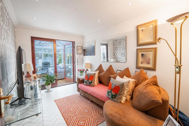 24, Calderglen Avenue, Glasgow photo 4