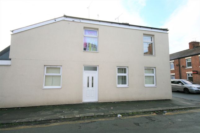 Thumbnail Flat to rent in Audley Street, Crewe