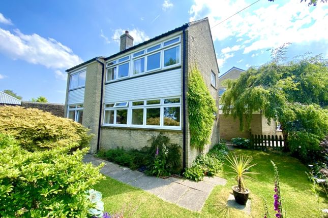 Thumbnail Detached house for sale in Lees Bank Road, Cross Roads, Keighley