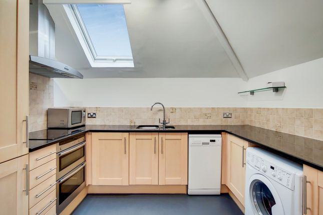 Flat for sale in Lancaster Drive, London