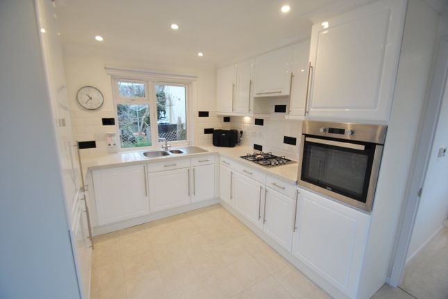 29, Willow Drive, Woodmancote Park Homes, Woodmancote photo 4