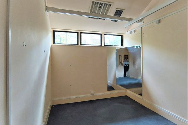 109, Lambeth Walk, London photo 5