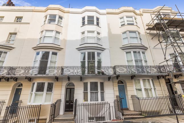 Flat for sale in Bloomsbury Place, Brighton