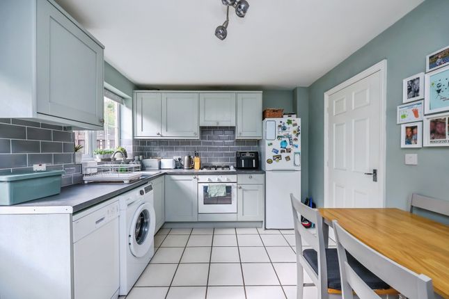 5, Avocet Close, Nottingham photo 2