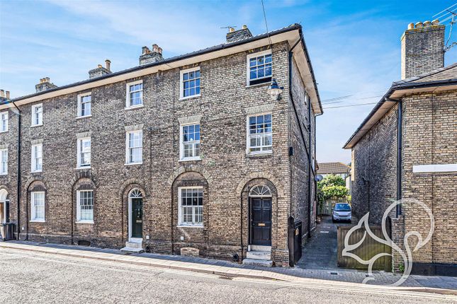 Town house for sale in Friars Street, Sudbury