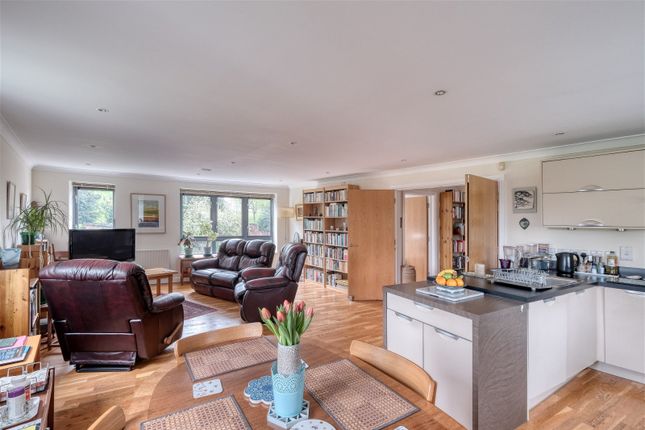Triplex for sale in Rectory Place, Worcester