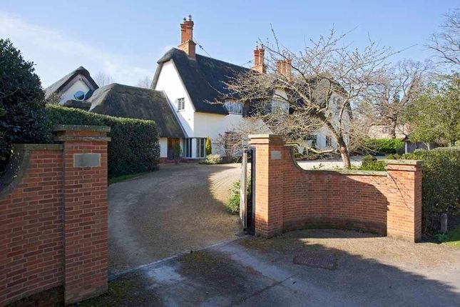 Detached house for sale in Common Lane, Hemingford Abbots, Cambridgeshire, Sat Nav