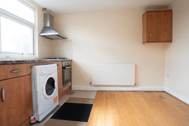 108B, Links Road, London photo 2