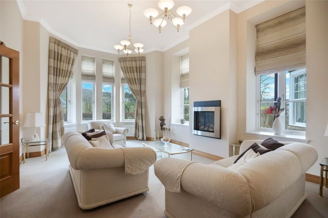 27, Laurel Way, Bridge Of Weir photo 2