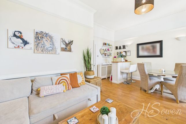 Flat 2 Rosemont, Lower Woodfield Road, Torquay photo 4