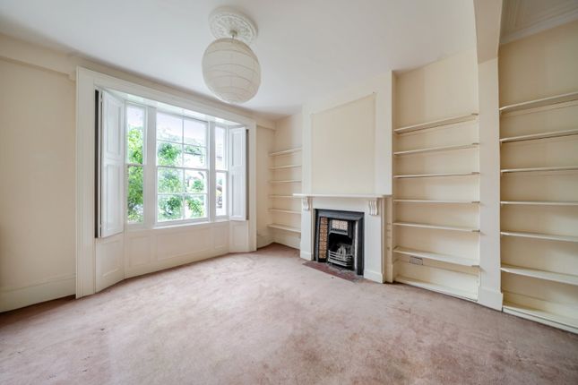 8, Chancellor Grove, London photo 2