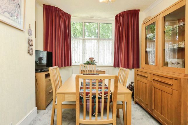 64, Wychall Road, West Midlands photo 4