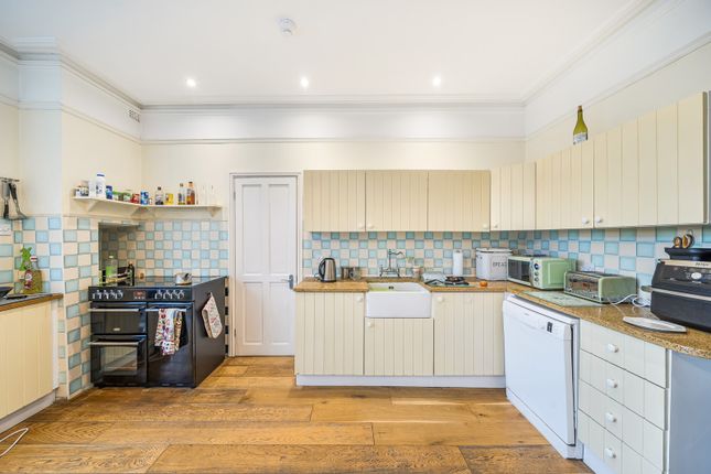 9, Radnor Road, Harrow photo 3