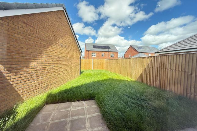 90, Coppersmith Drive, Bolton photo 3