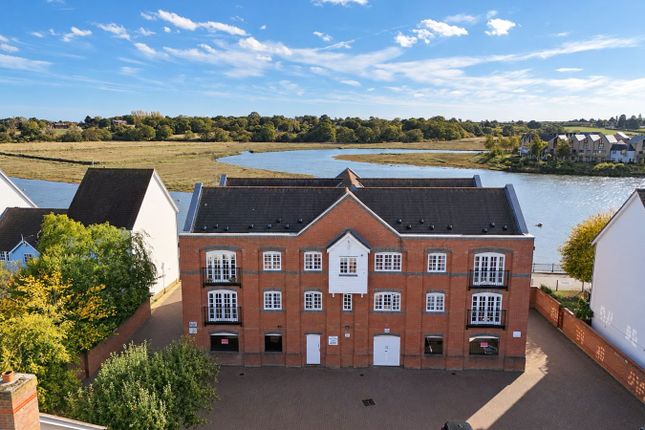 1-bed flat on West Quay, Colchester, £285,000