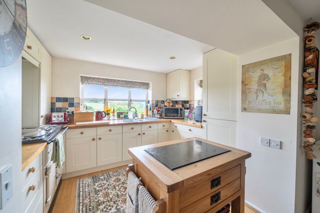 Cob Cottage, Bread Street, Ruscombe photo 4