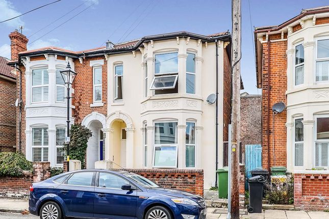 Thumbnail Flat for sale in Albert Grove, Southsea, Hampshire