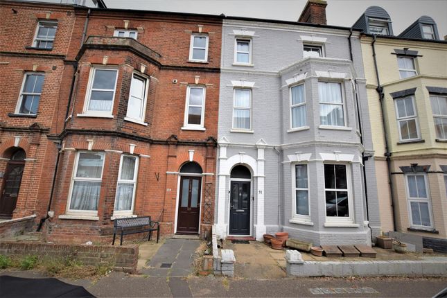 Thumbnail Flat for sale in Cabbell Road, Cromer