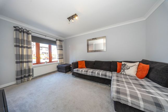 83 Meadowbank Road, Kirknewton photo 2
