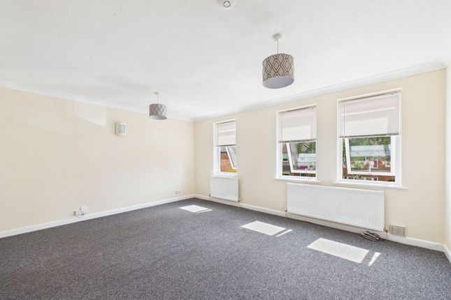 37 Albany Road, Cheltenham photo 4
