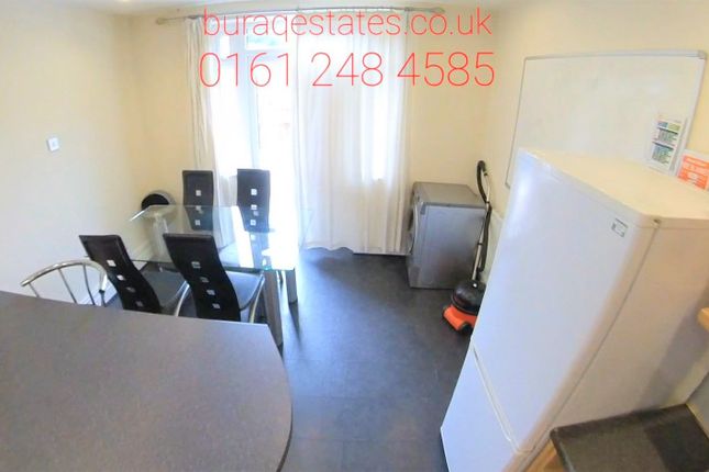 99 Kingswood Road, Manchester photo 4