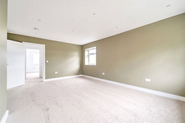 Flat 7,, Fairholme Court, Hatch End photo 3