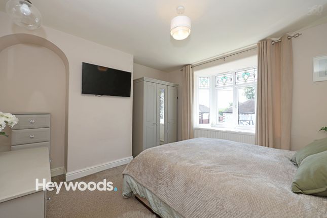 51 Eleanor Crescent, Newcastle photo 4