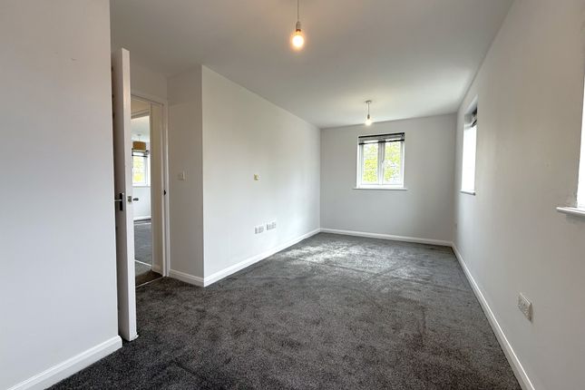14, Hardies Point, Colchester photo 4